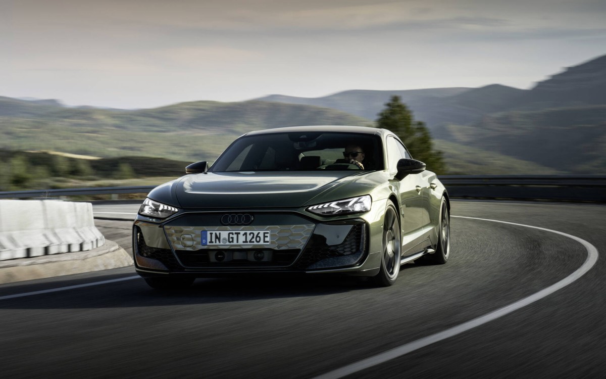 Audi e-tron GT: Performance Redefined